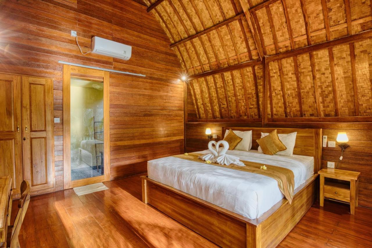 Puri Yalus Bungalow Toyapakeh Εξωτερικό φωτογραφία
