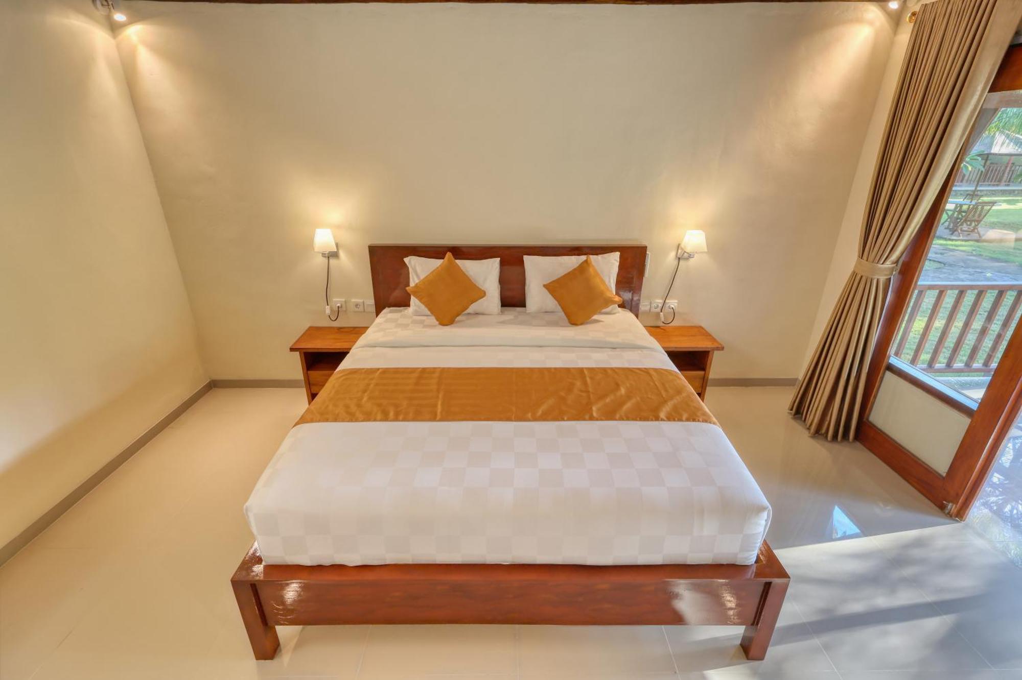 Puri Yalus Bungalow Toyapakeh Δωμάτιο φωτογραφία
